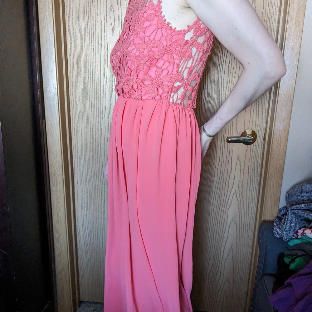 Open-back Maxi Dress - Picture 6 of 9